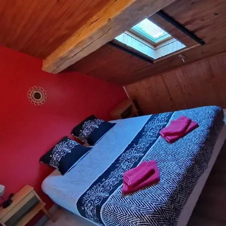 Du Rocher Des Commeres Appartement Sirod